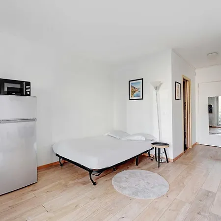 Charming 2p - Courbevoie